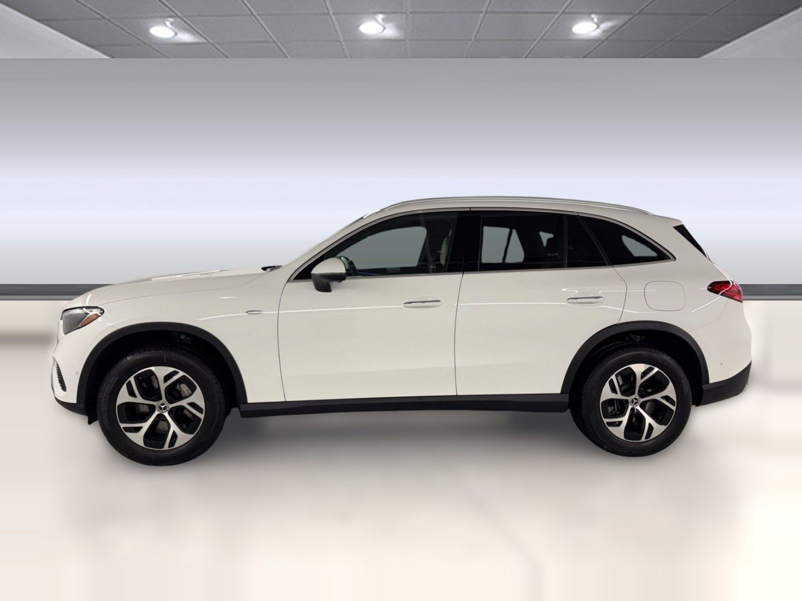 Certified 2025 Mercedes-Benz GLC 350e 4MATIC image 2