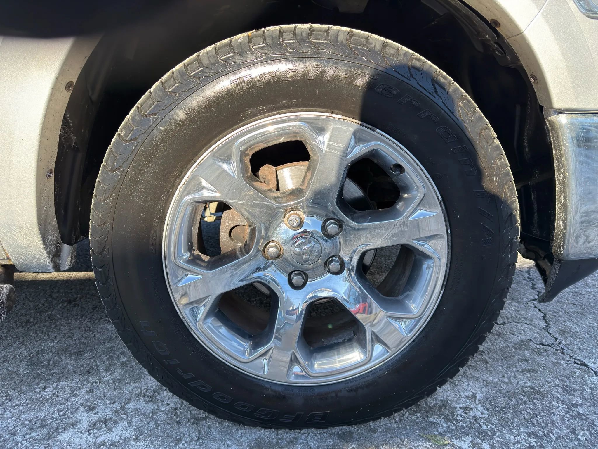 Used 2014 RAM 1500 Laramie image 8