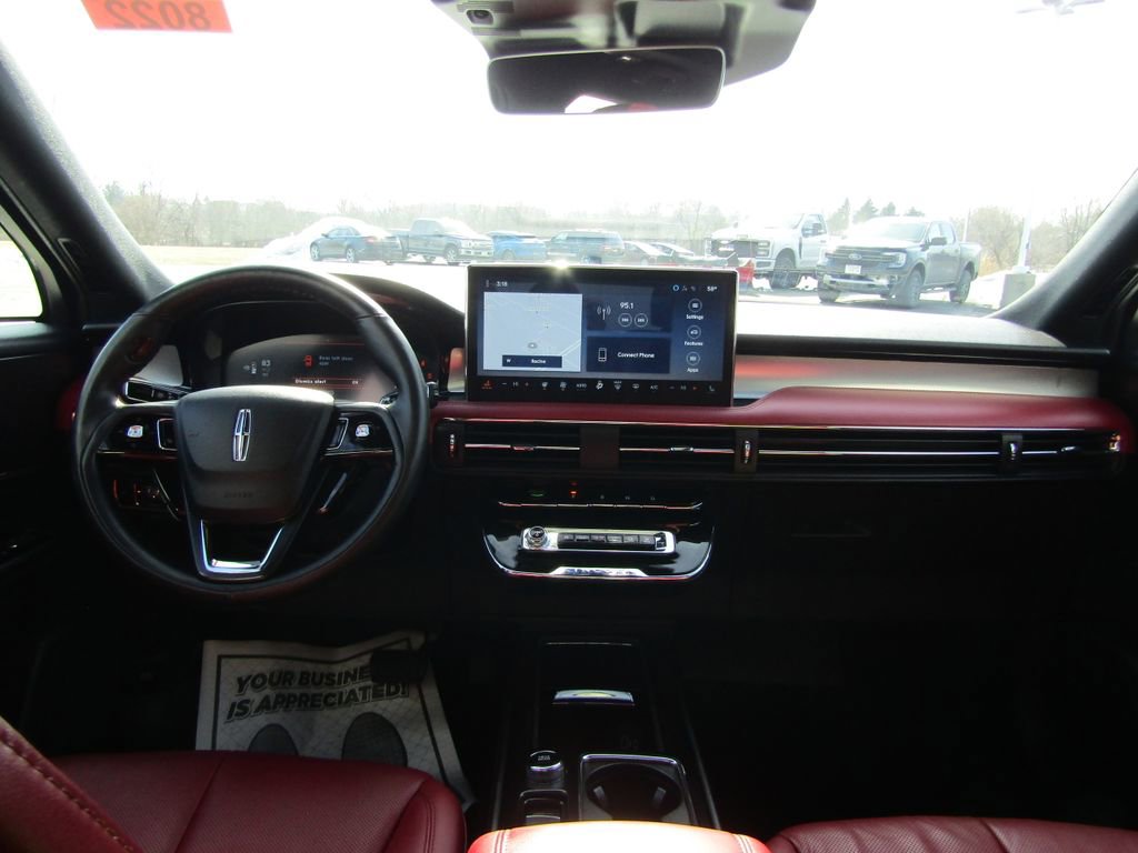 Used 2025 Lincoln Corsair Grand Touring w/ Equipment Group 301A AWD/4WD image 28