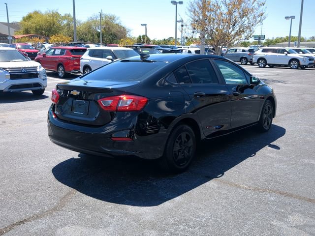 Used 2018 Chevrolet Cruze LS image 6