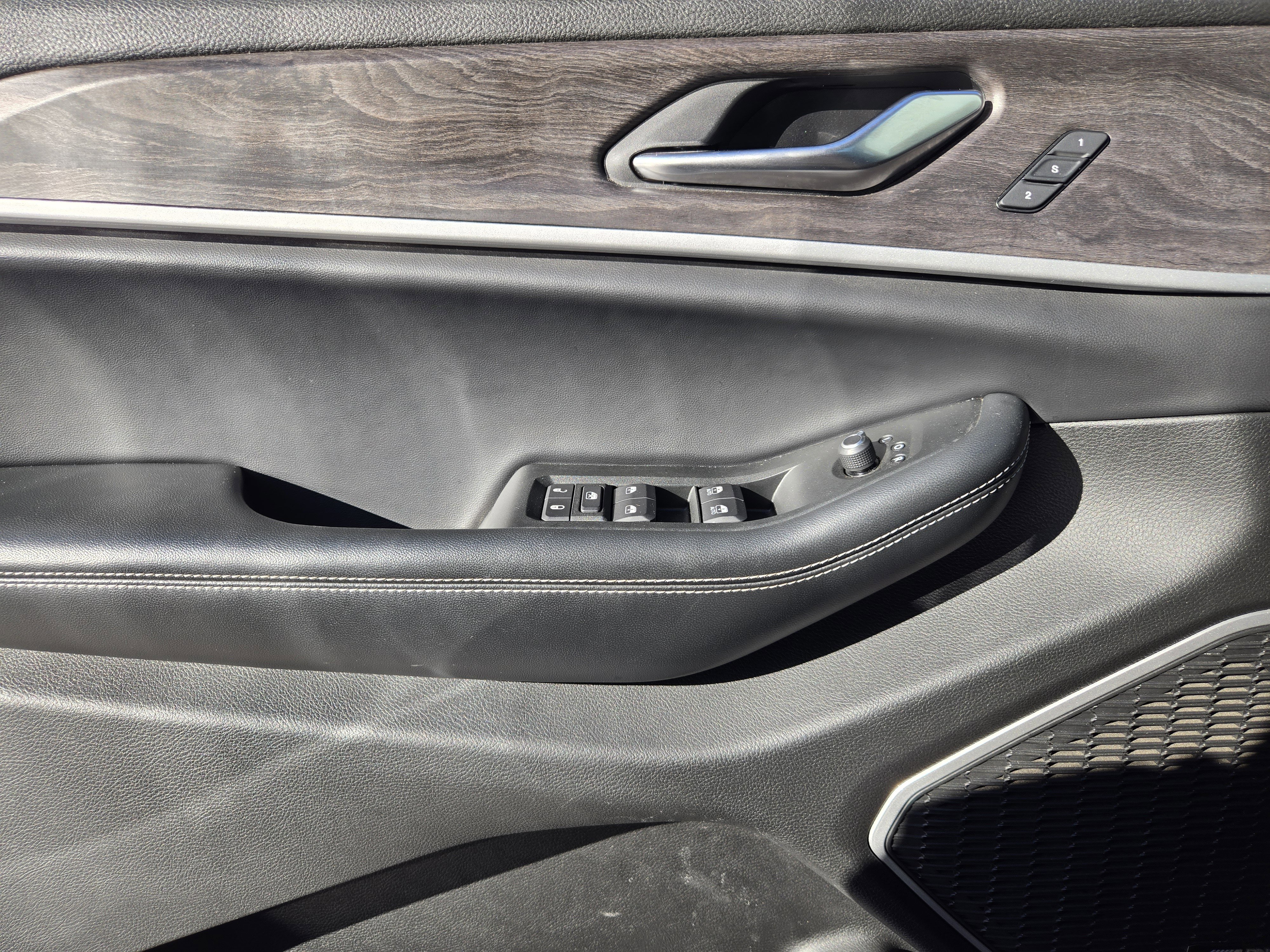 Used 2021 Jeep Grand Cherokee L Limited image 26