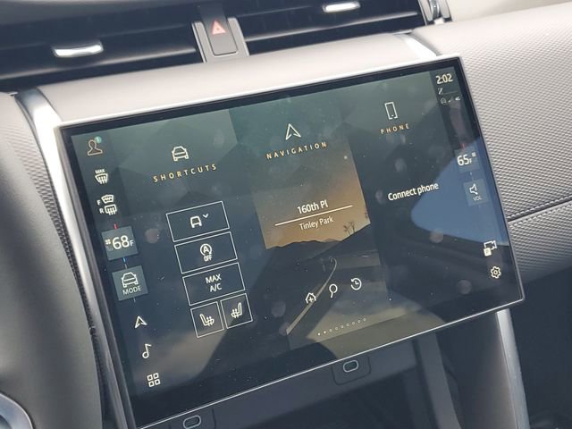 Certified 2025 Land Rover Discovery Sport Dynamic SE image 31