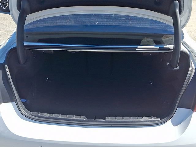 Used 2020 BMW 430i xDrive Coupe w/ M Sport Package image 28