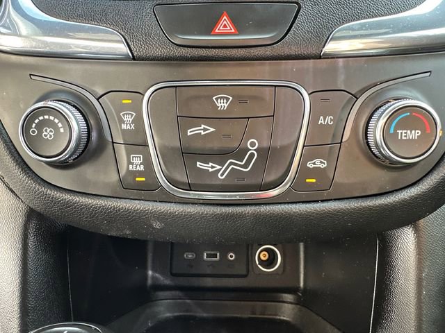 Used 2019 Chevrolet Equinox LT image 33