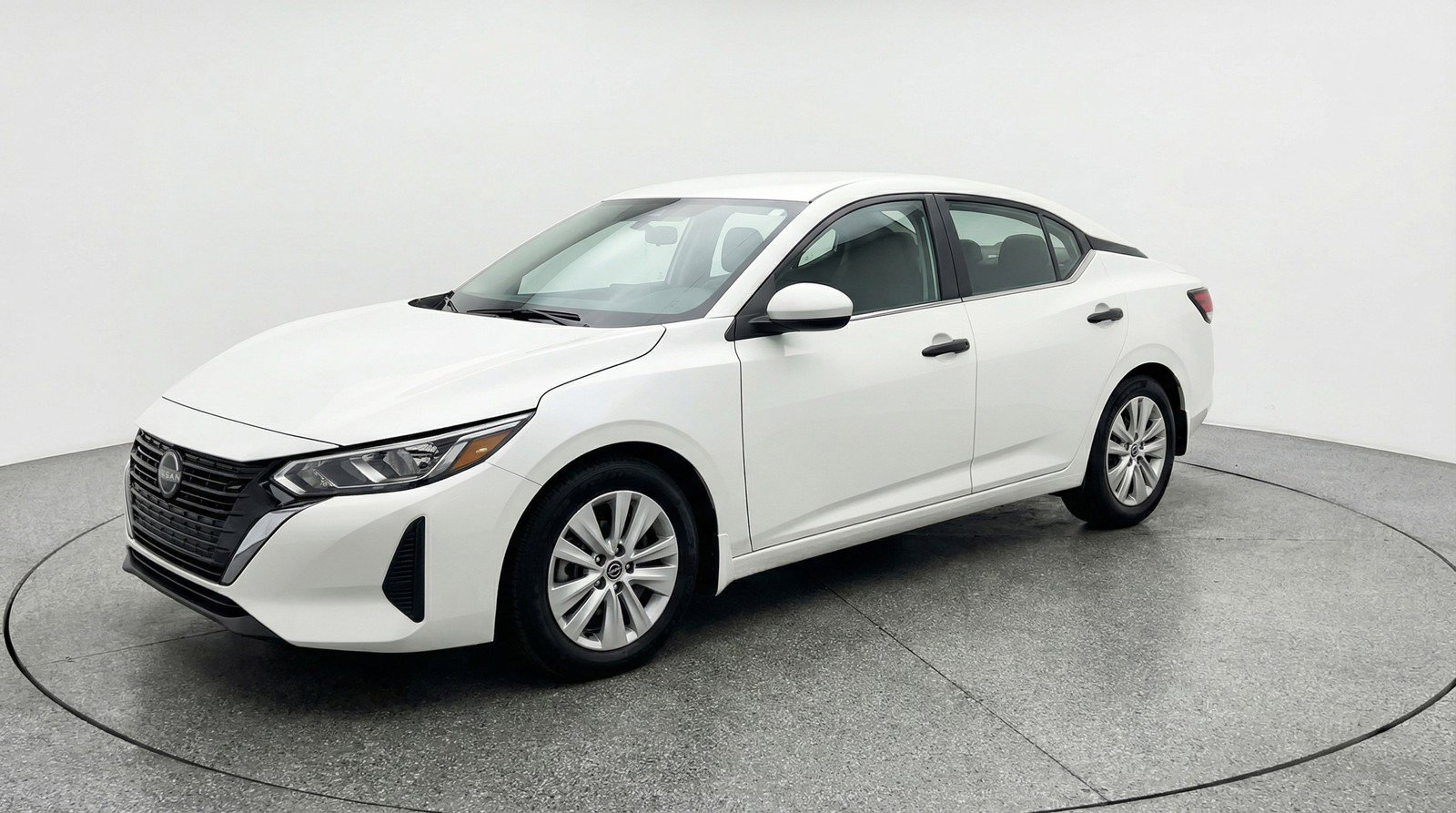 Used 2025 Nissan Sentra S image 3