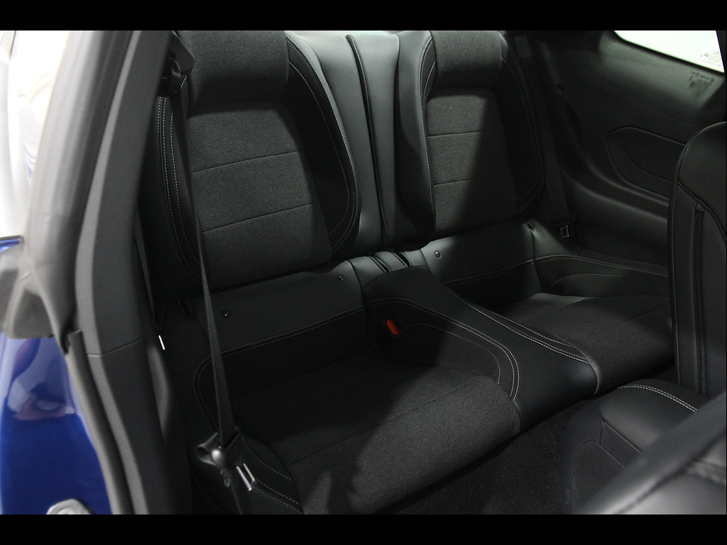 Used 2024 Ford Mustang Coupe RWD image 17