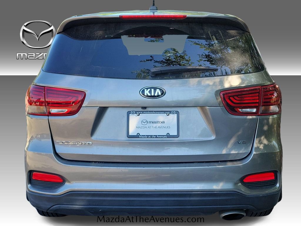 Used 2019 Kia Sorento FWD V6 image 20