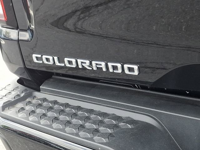 Used 2023 Chevrolet Colorado ZR2 w/ ZR2 Convenience Package III AWD/4WD image 32