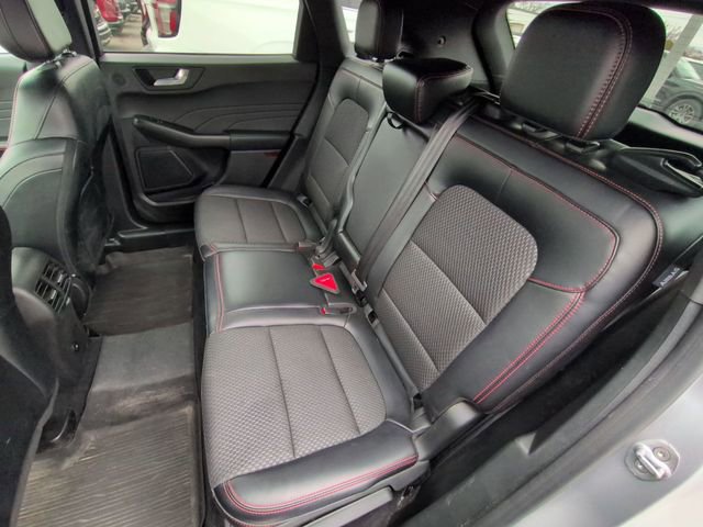 Certified 2023 Ford Escape ST-Line Select w/ Tech Pack #2 image 16