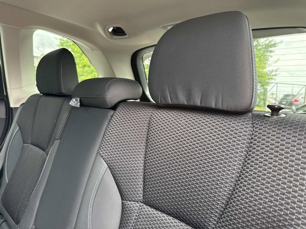 Used 2020 Subaru Forester Premium AWD/4WD image 15