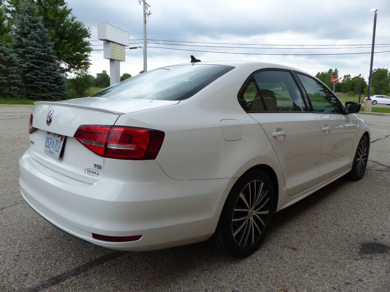 Used 2015 Volkswagen Jetta Sport FWD image 12