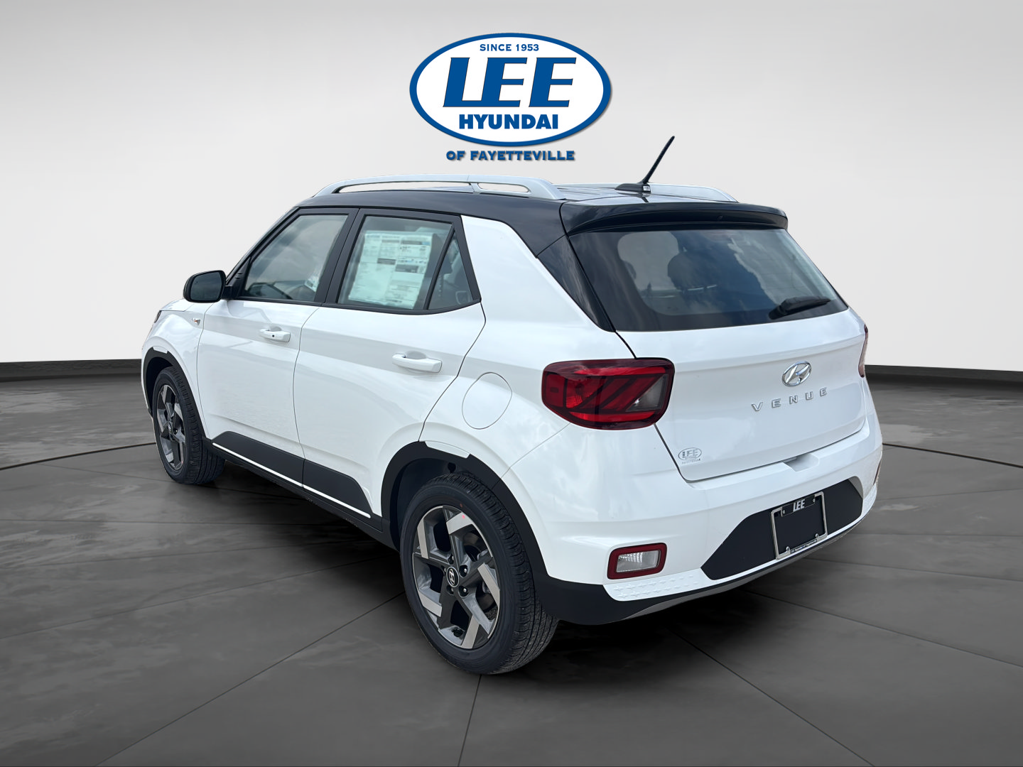 New 2026 Hyundai Venue SEL FWD image 5