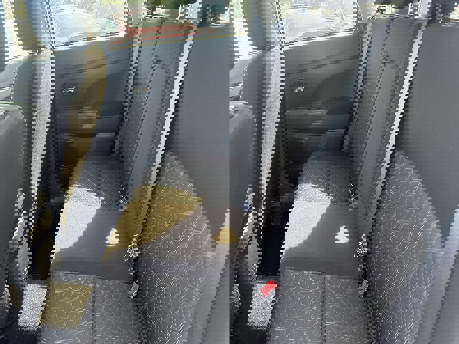 Used 2025 Mitsubishi Outlander Sport LE image 15