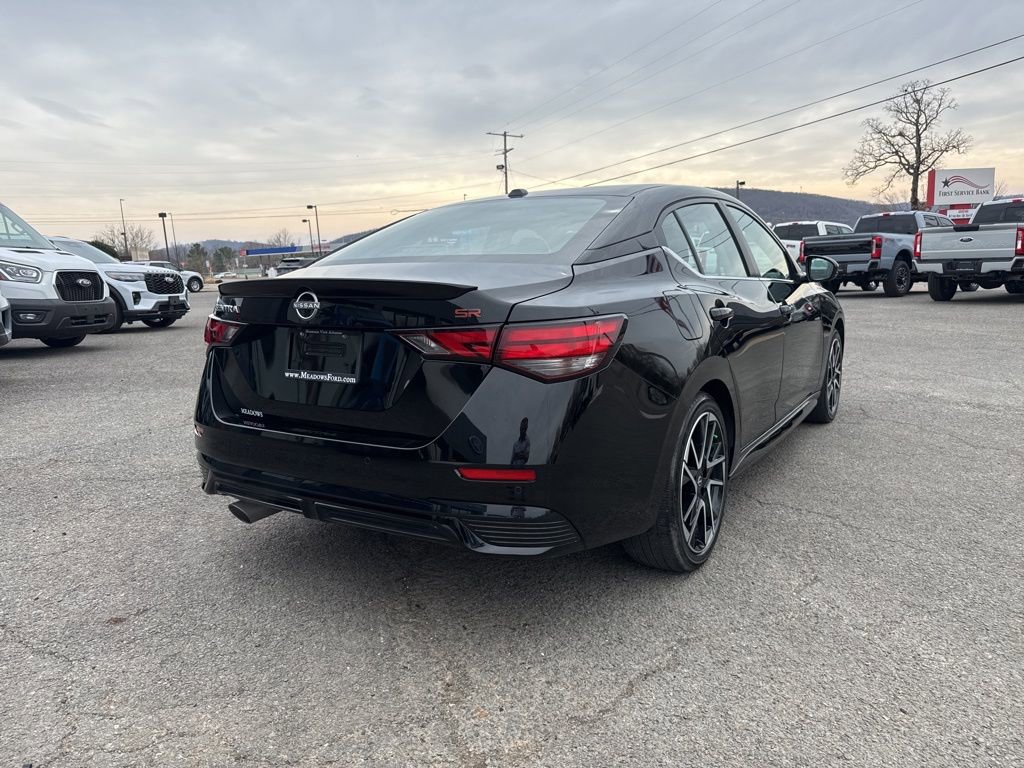 Used 2025 Nissan Sentra SR image 4