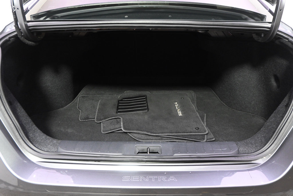 Used 2022 Nissan Sentra SV FWD image 19