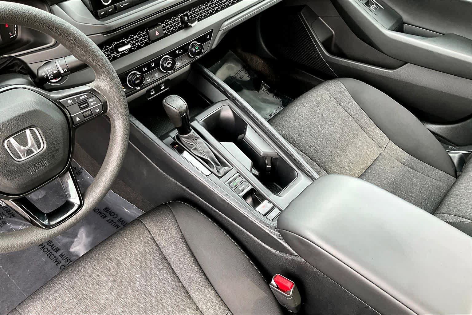 Used 2023 Honda Accord EX image 16