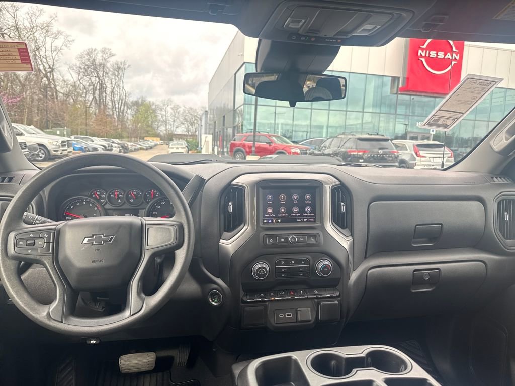 Used 2024 Chevrolet Silverado 1500 Custom Trail Boss w/ LPO, Dark Essentials Package image 23