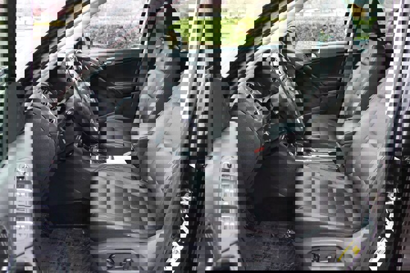 Used 2017 Volkswagen Tiguan Wolfsburg Edition image 10