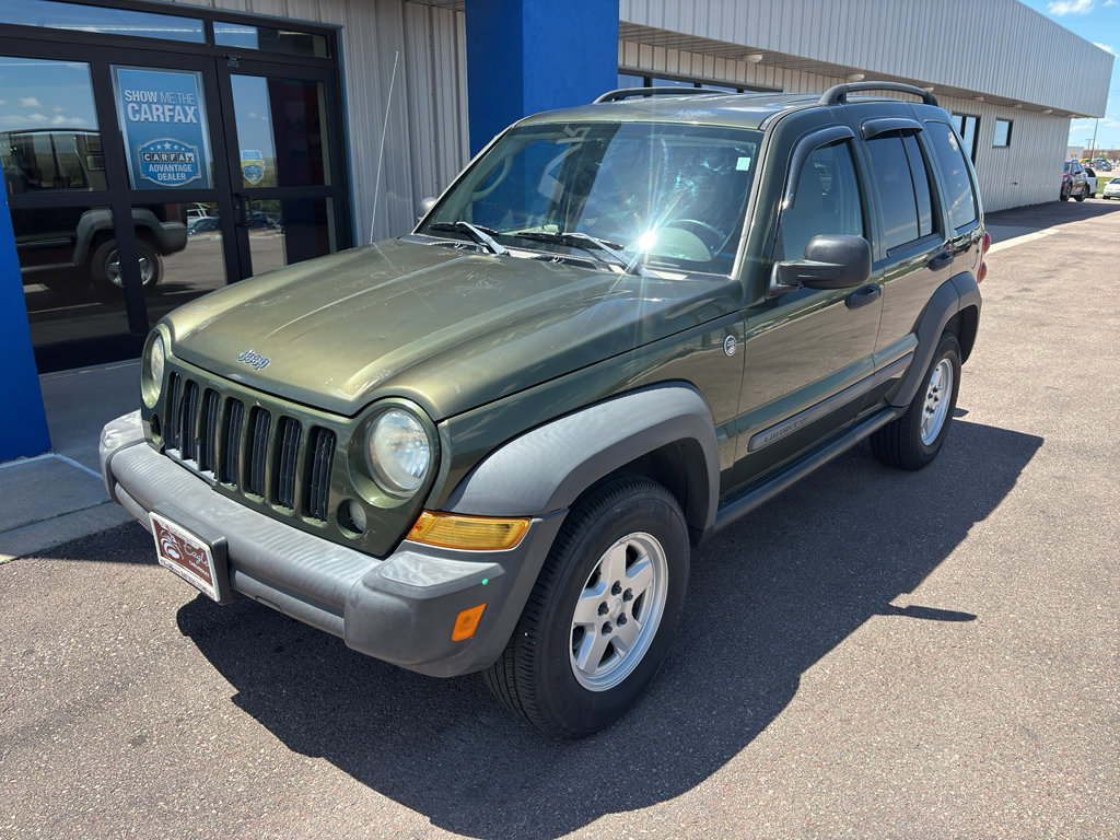 Used 2007 Jeep Liberty Sport AWD/4WD image 2