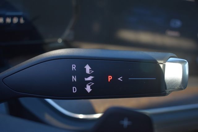 New 2026 Chevrolet Suburban High Country image 34