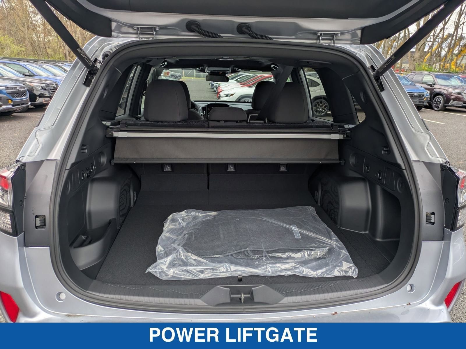 Certified 2025 Subaru Forester Premium AWD/4WD image 33