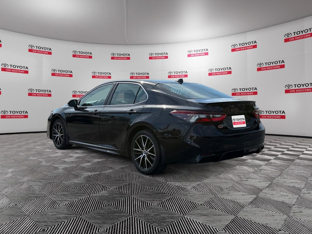 Certified 2023 Toyota Camry SE FWD image 5
