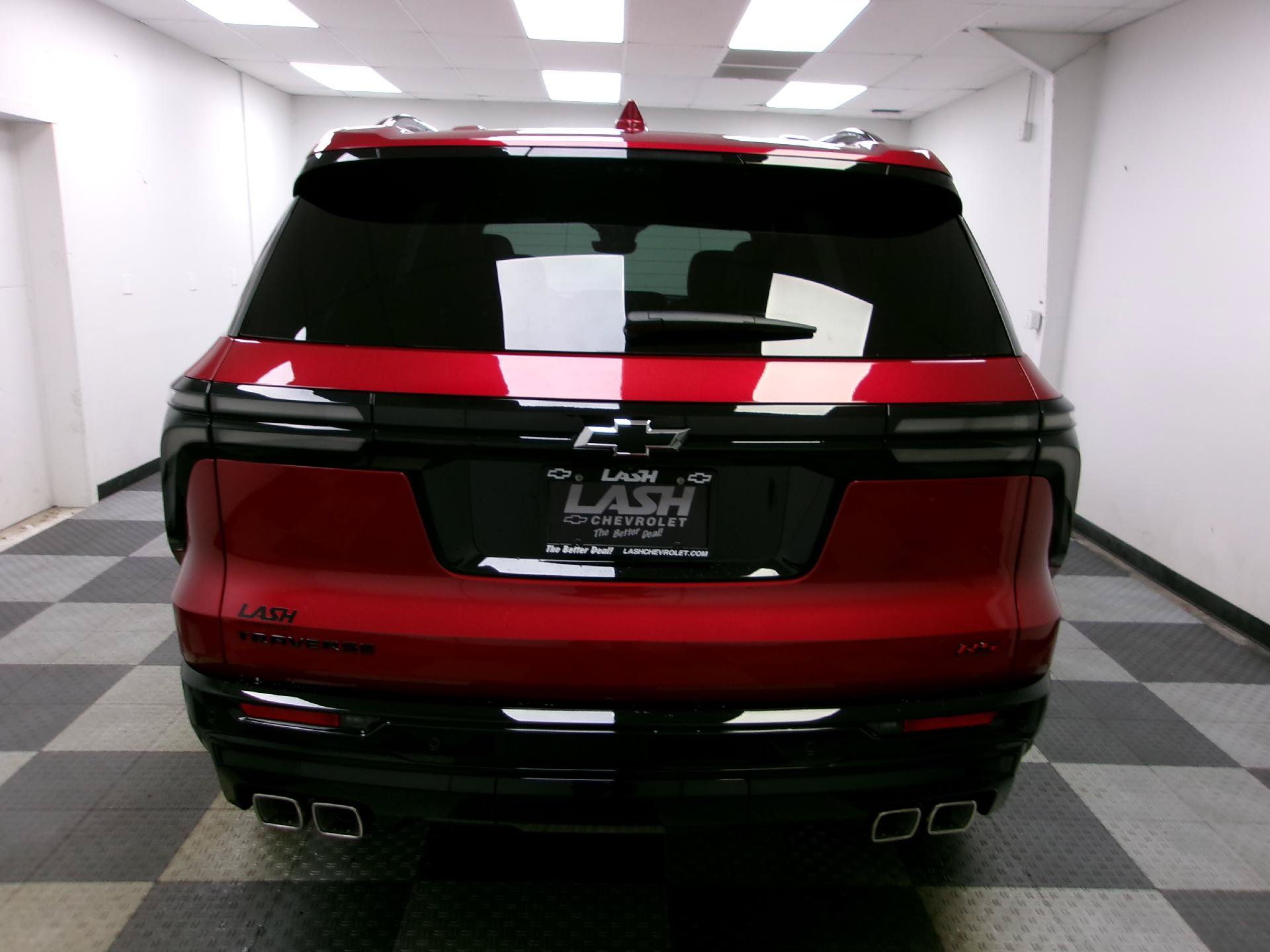 New 2026 Chevrolet Traverse RS w/ LPO, Floor Liner Package FWD image 14
