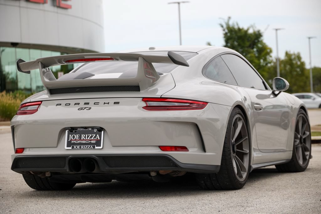 Certified 2018 Porsche 911 GT3 RWD image 30