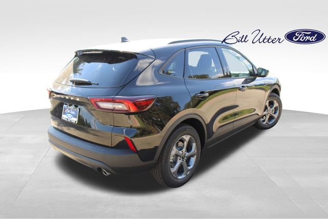 New 2026 Ford Escape ST-Line image 3