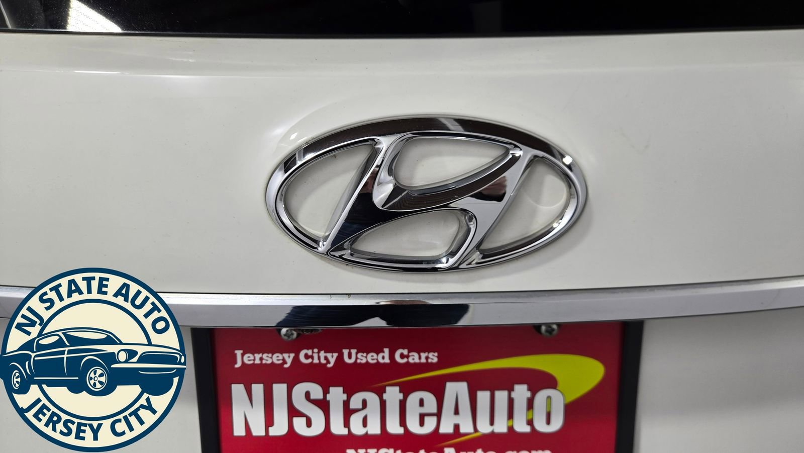 Used 2019 Hyundai Santa Fe XL AWD/4WD image 35