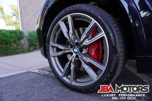 Used 2021 BMW X5 M50i w/ Executive Package image 98