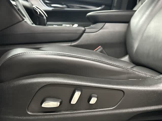 Used 2023 Cadillac XT5 Premium Luxury FWD image 27