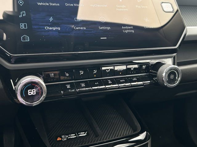 New 2027 Chevrolet Bolt RS w/ Technology Package image 16