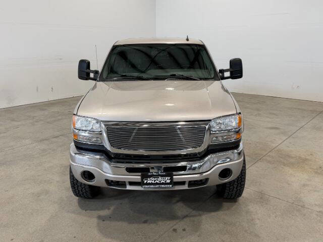 Used 2007 GMC Sierra 2500 SLT w/ Heavy-Duty Power Package AWD/4WD image 4