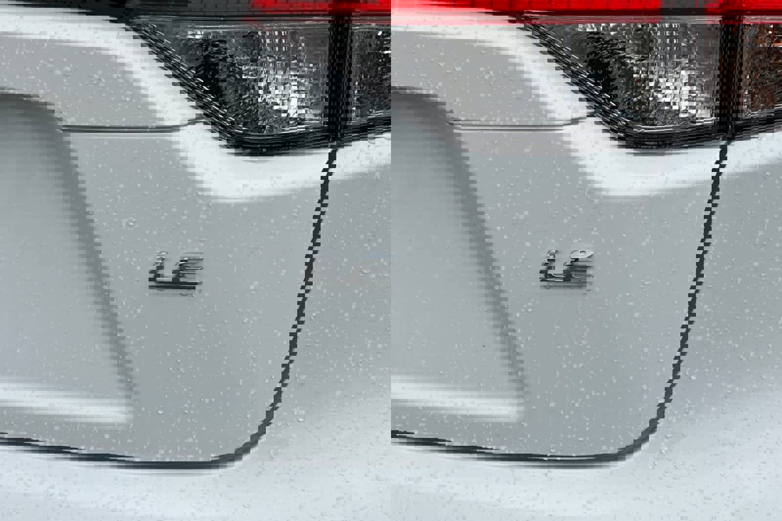 Used 2025 Toyota Corolla LE image 29