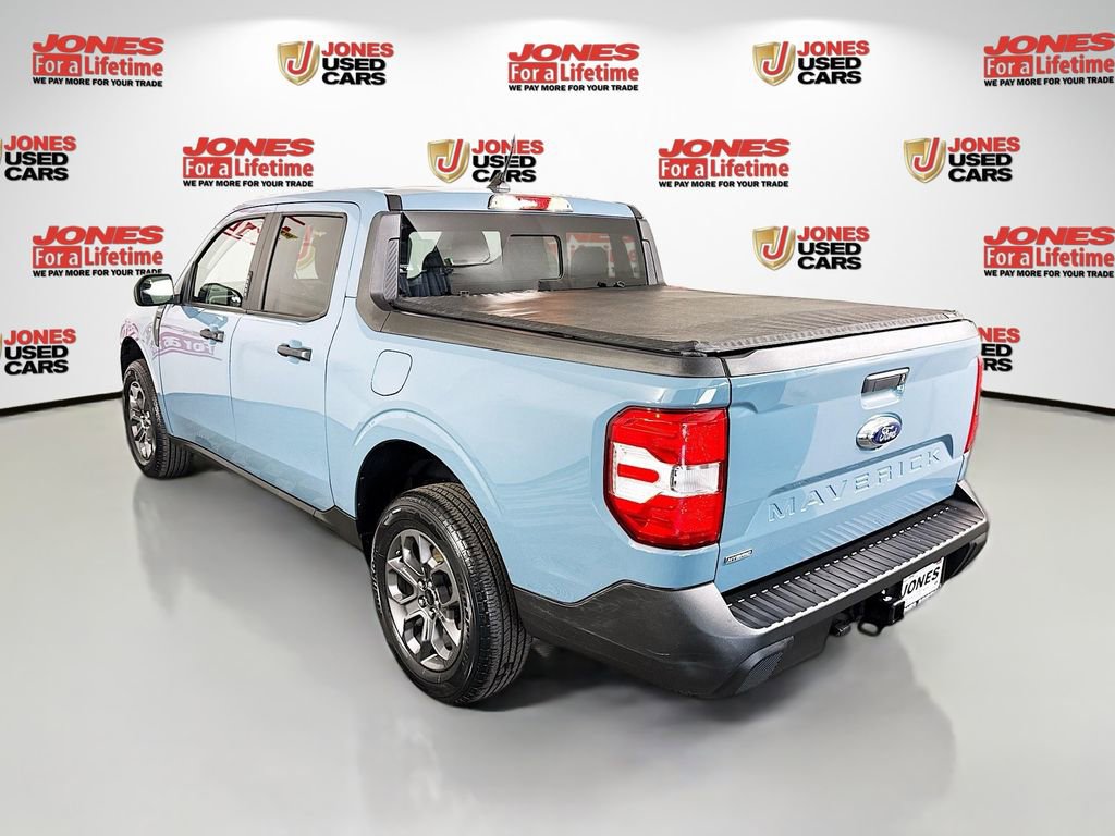 Used 2023 Ford Maverick XLT image 2