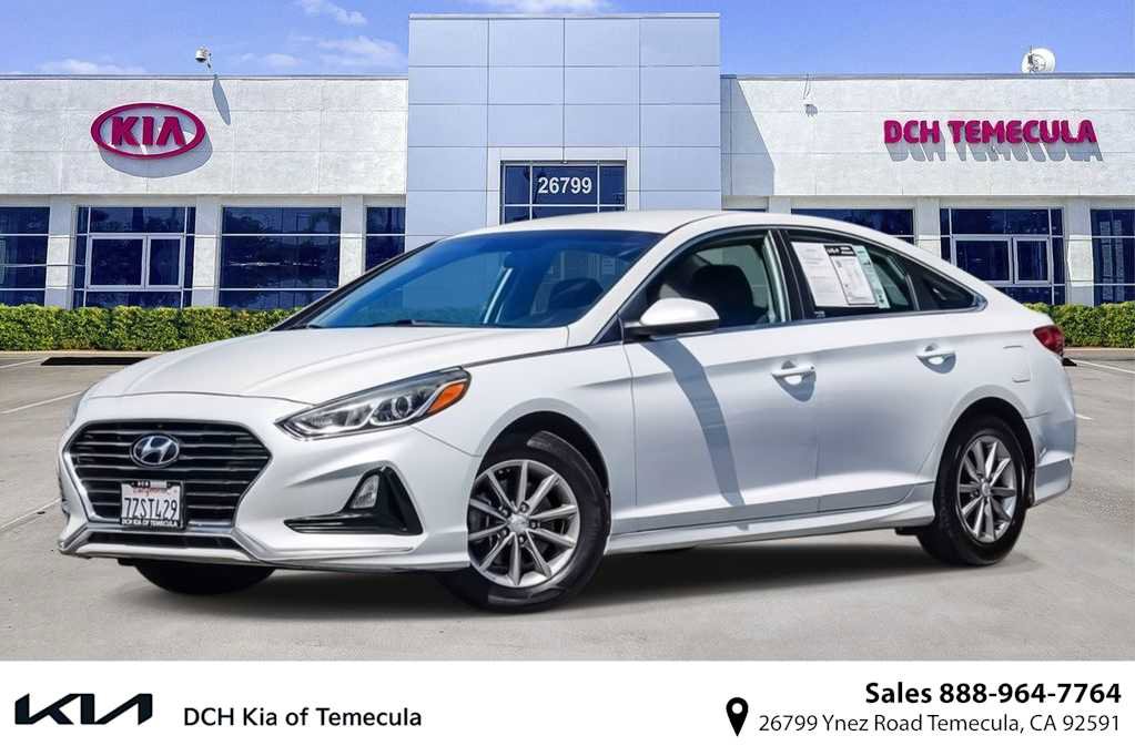 Used 2018 Hyundai Sonata SE w/ Cargo Package