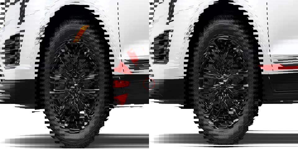 New 2025 Cadillac XT5 Sportv w/ LPO, Red Accent Package image 23