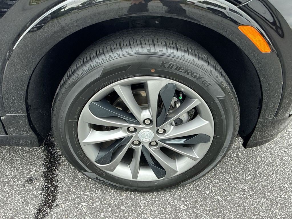 Certified 2023 Buick Encore GX Select w/ Sport Touring Package FWD image 28
