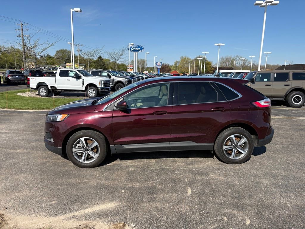 Used 2024 Ford Edge SEL w/ Convenience Package AWD/4WD image 5
