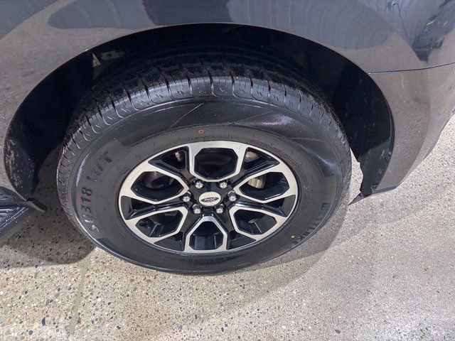 Used 2024 Ford Expedition XLT image 31