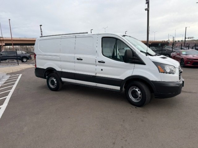 Used 2018 Ford Transit 250 130 Low Roof image 18