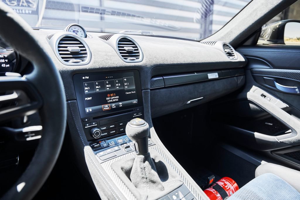 Used 2023 Porsche 718 Cayman GT4 RS RWD image 64