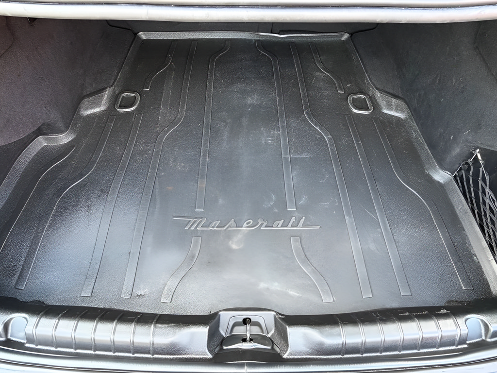 Used 2021 Maserati Ghibli RWD image 20