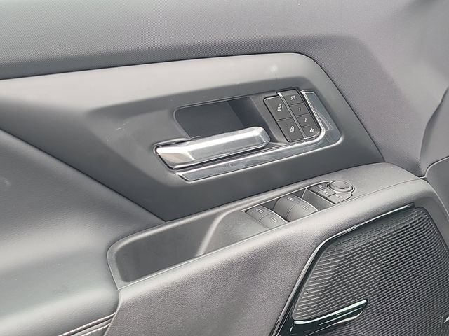 New 2026 Chevrolet Silverado EV LT w/ Plus Package AWD/4WD image 18