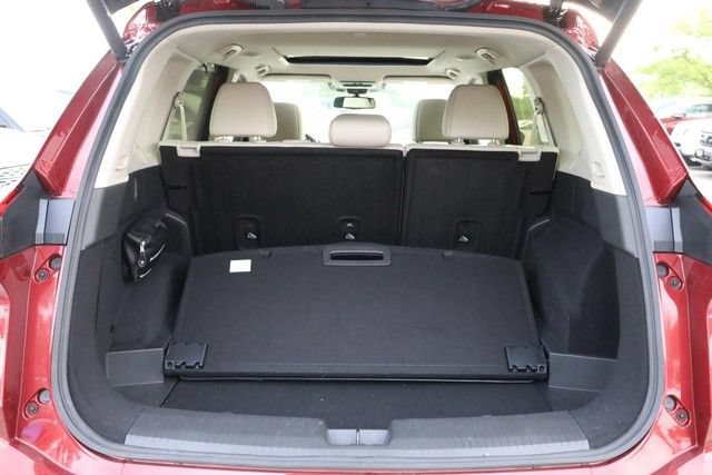 Certified 2025 Nissan Rogue SL w/ Tech Package AWD/4WD image 7
