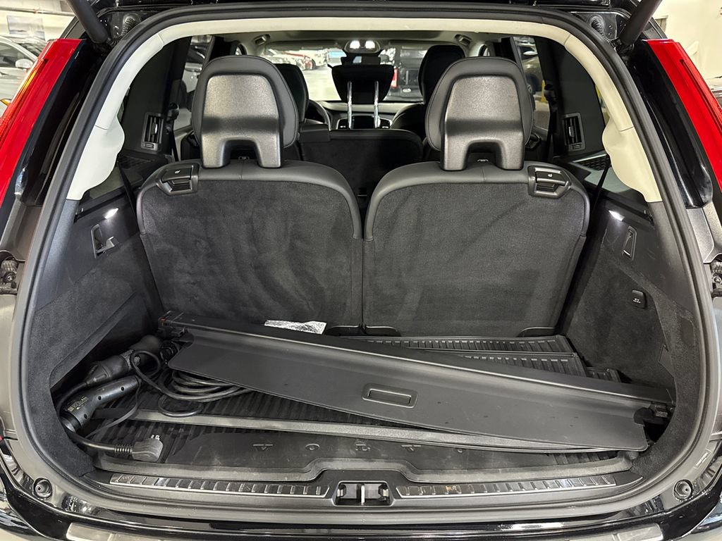 Certified 2024 Volvo XC90 T8 Plus w/ Protection Package Premier AWD/4WD image 26