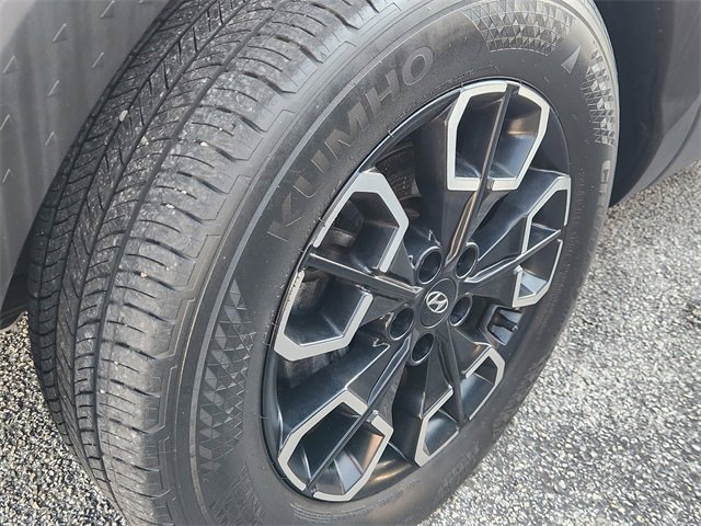 Used 2023 Hyundai Santa Cruz SEL Premium w/ Tow & Go Package image 10