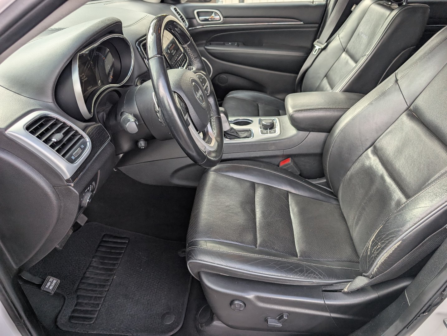 Used 2019 Jeep Grand Cherokee Summit w/ Platinum Series Group AWD/4WD image 10
