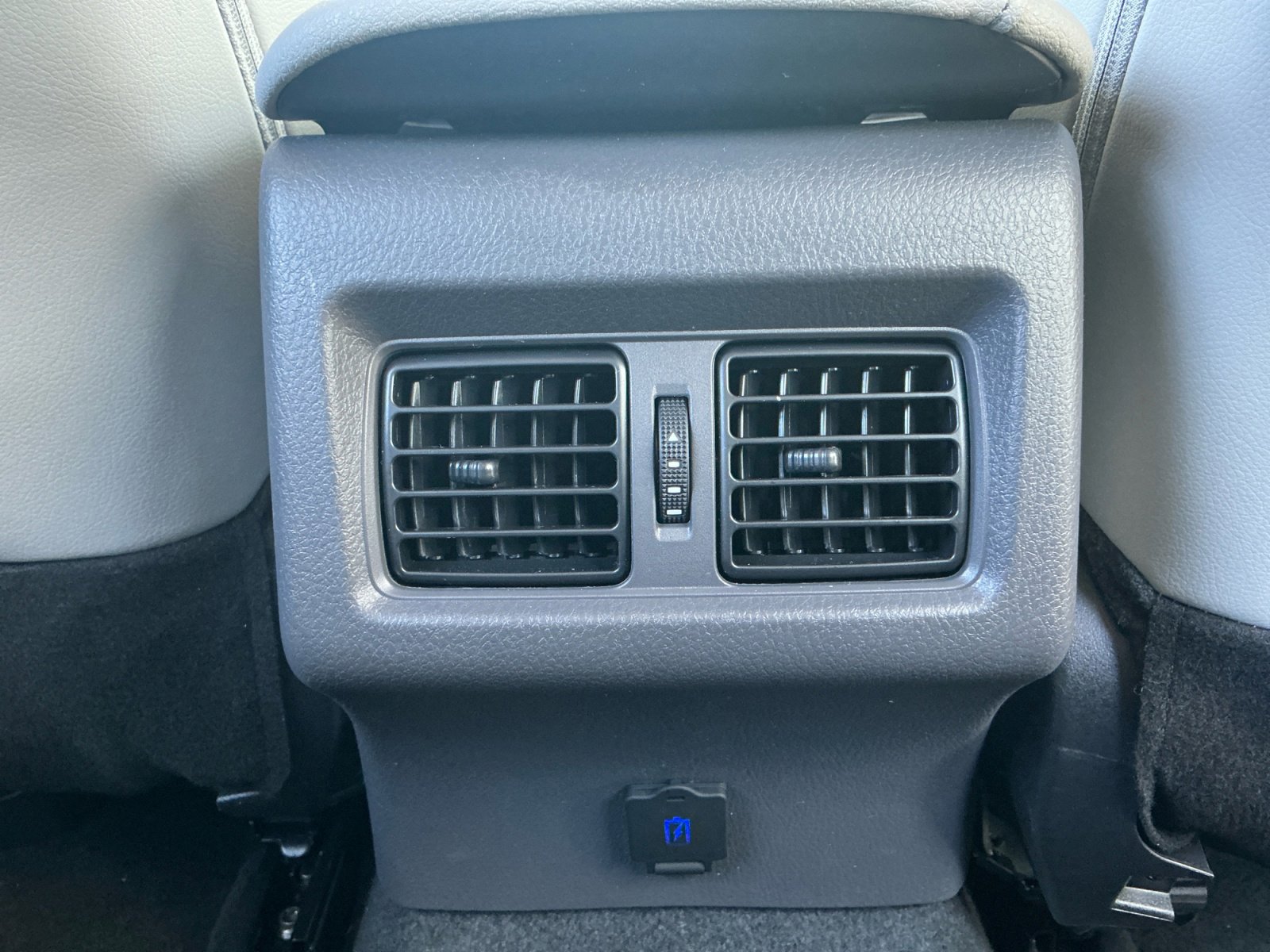 Certified 2024 Toyota Camry XLE w/ Navigation Package image 32